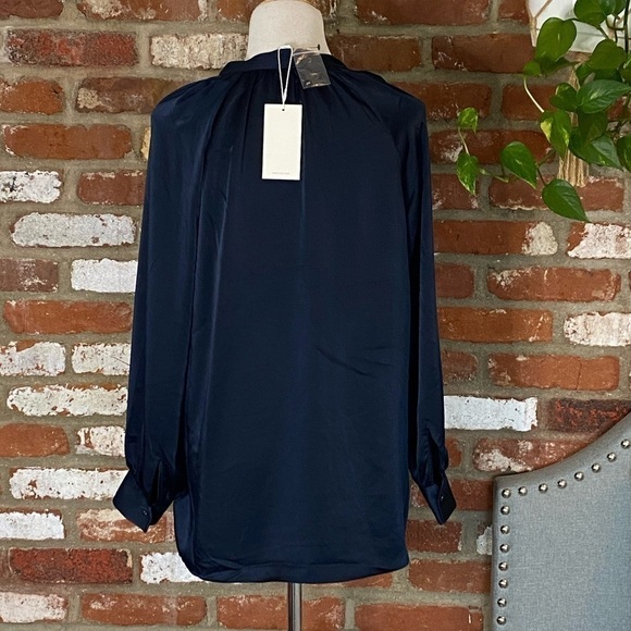 JOIE Rinah B Top in deep blue NWT size small long sleeves - Picture 7 of 10